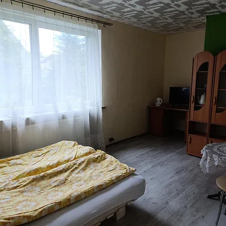 Mietowa Przystan * ミエルノ