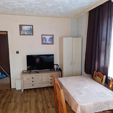 Mietowa Przystan ゲストハウス *