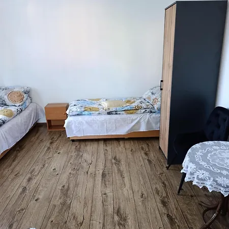 Mietowa Przystan ゲストハウス ミエルノ